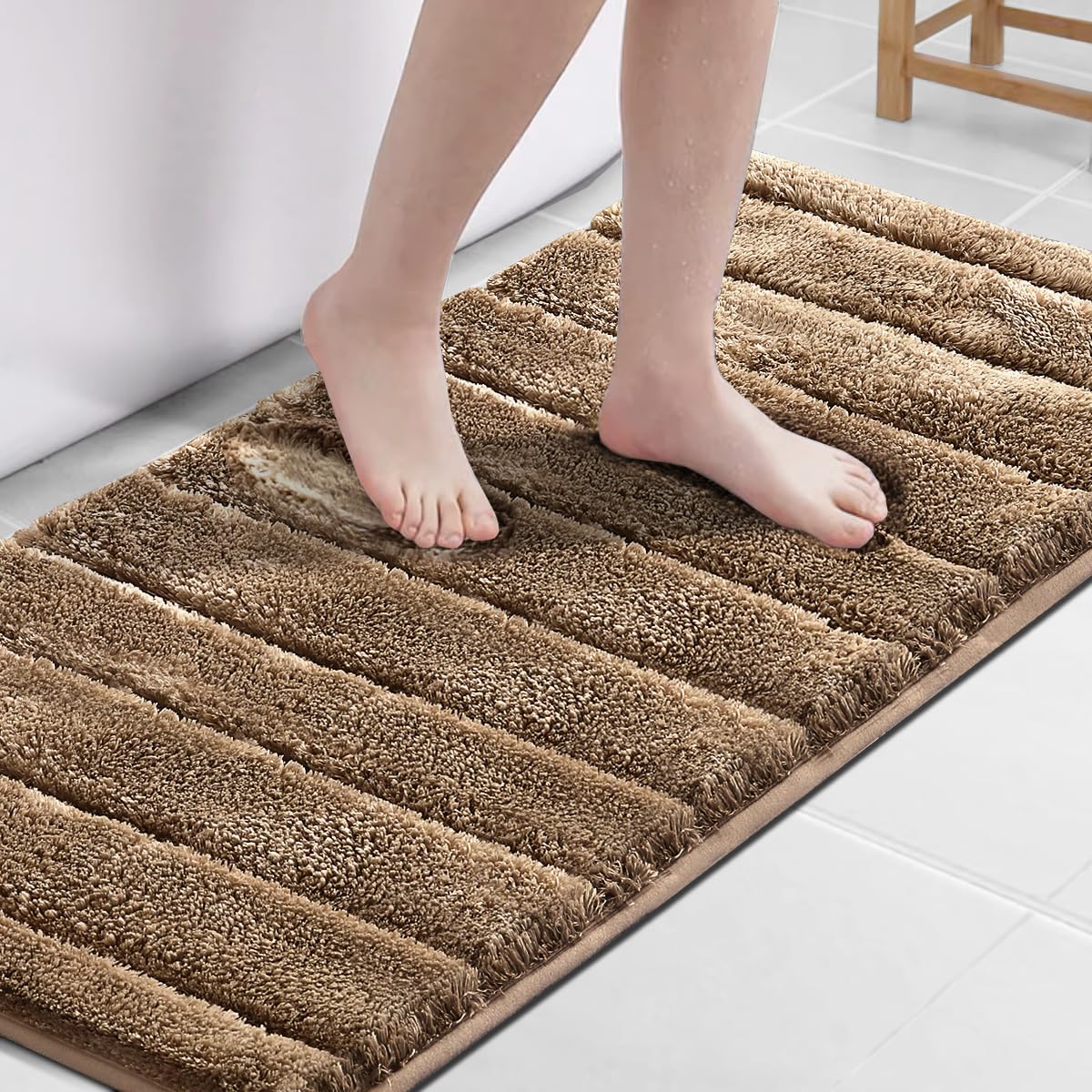 PrimeBeau Bathroom Rugs Thick Velvet Bath Mat - Super Soft, Absorbent, Non-Slip, Washable, 1 Piece