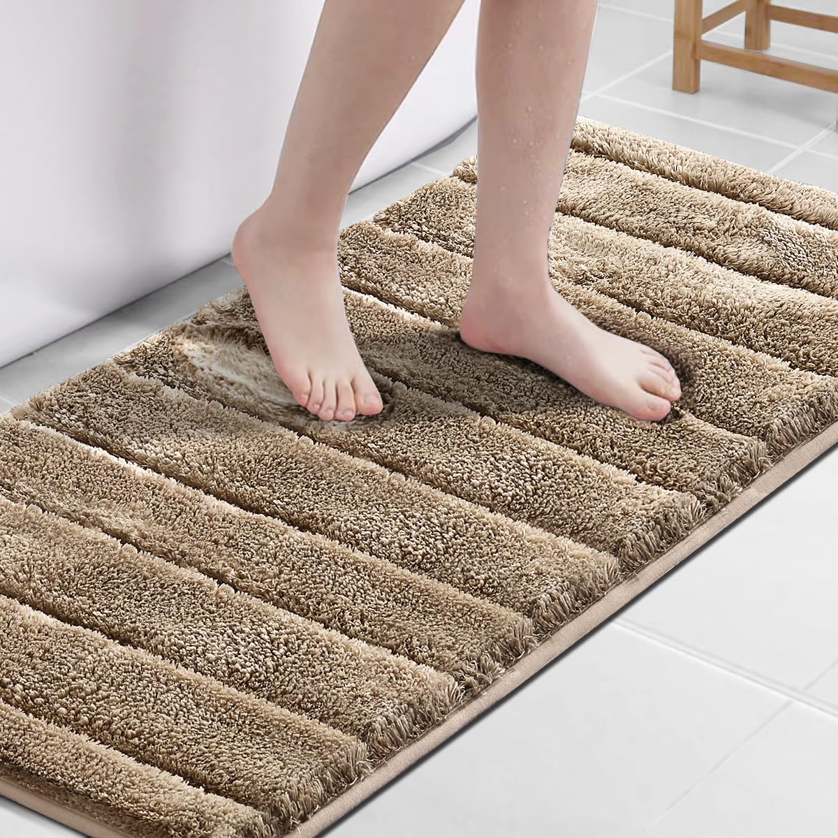 PrimeBeau Bathroom Rugs Thick Velvet Bath Mat - Super Soft, Absorbent, Non-Slip, Washable, 1 Piece