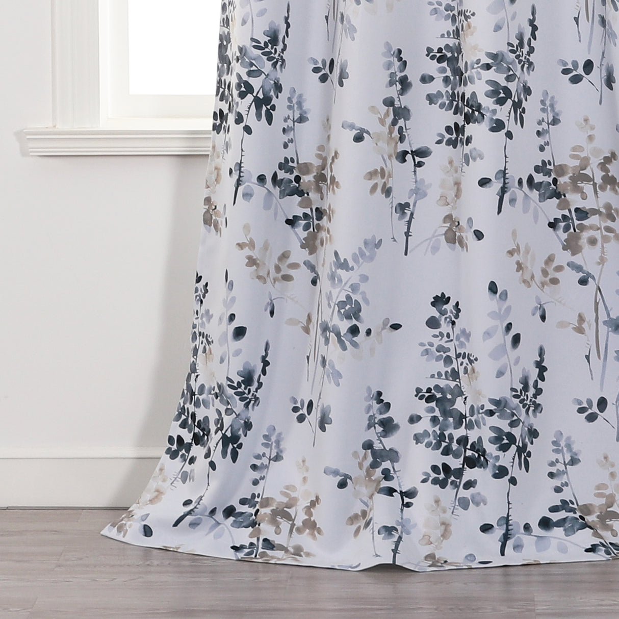 Blackout Room Darkening Thermal Insulated Curtain Grommet Panels, Vintage Classical Floral Printing, 52" W x 84" L