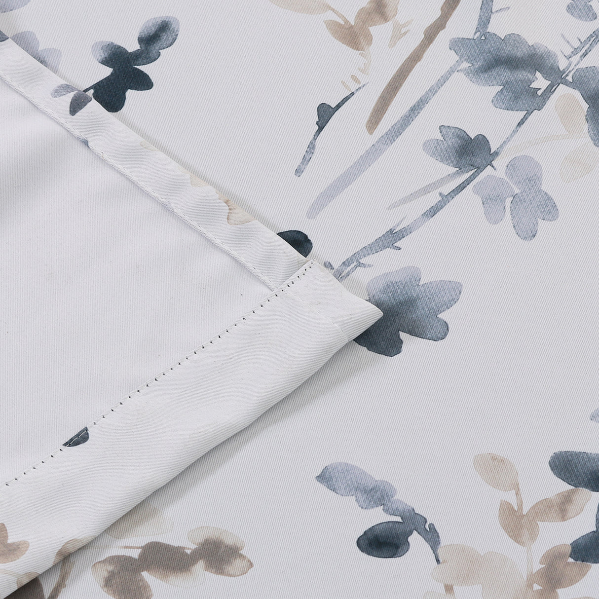 Blackout Room Darkening Thermal Insulated Curtain Grommet Panels, Vintage Classical Floral Printing, 52" W x 84" L