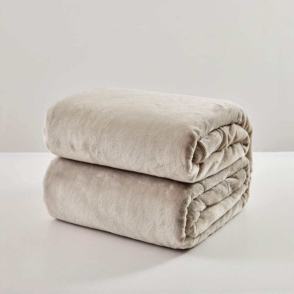 Primebeau premium all season microfiber fleece bed blanket heavy weight and double sided soft and cozy